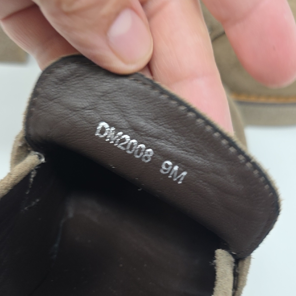 Aquatalia Elegant Brown Suede Women's Loafers Size 9 - Picture 7 of 7